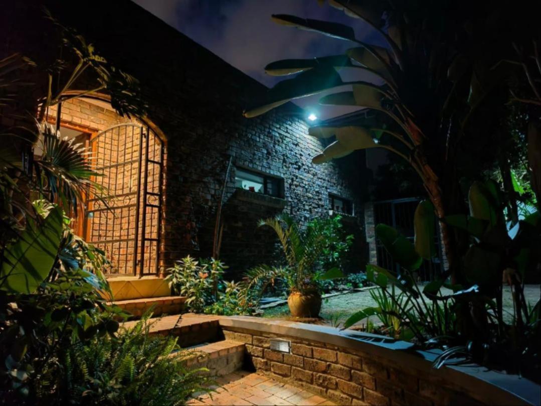 Ferienwohnung Hidden Gem Ruwari Kapstadt Exterior foto