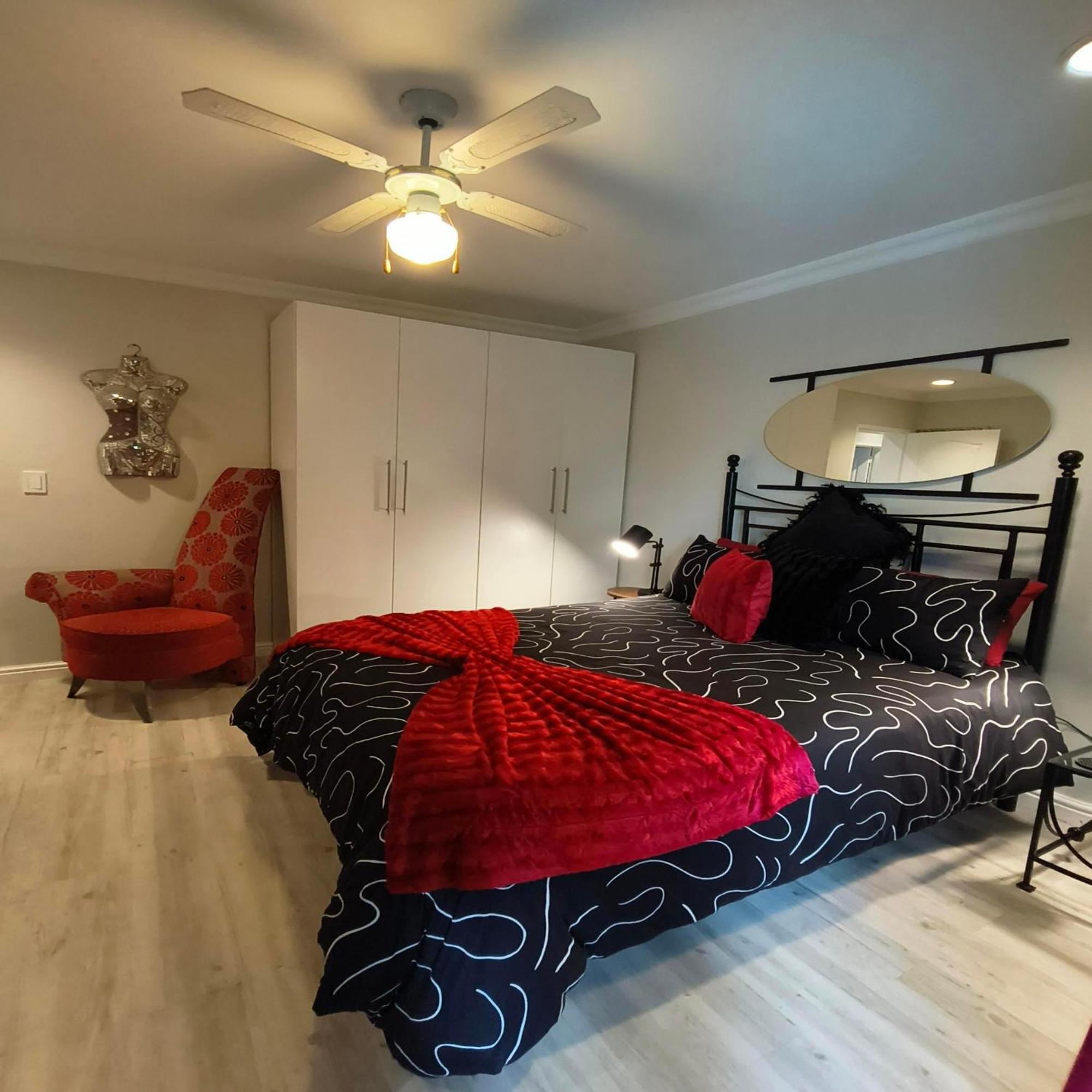 Ferienwohnung Hidden Gem Ruwari Kapstadt Zimmer foto